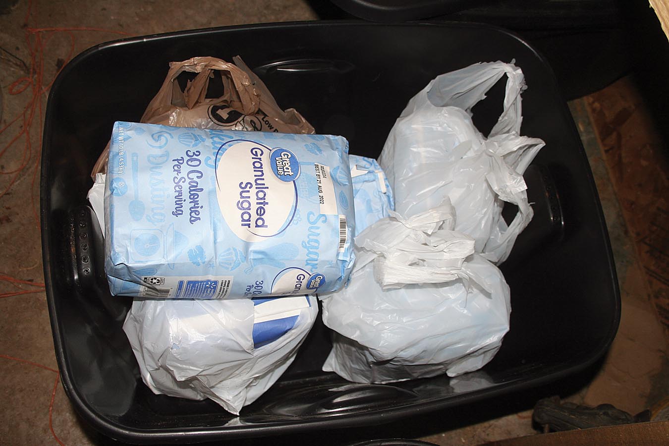 WHITE VANILLA Scented Small Garbage Trash Bags - 40ct -4 Gallon-W/ Twist  Ties
